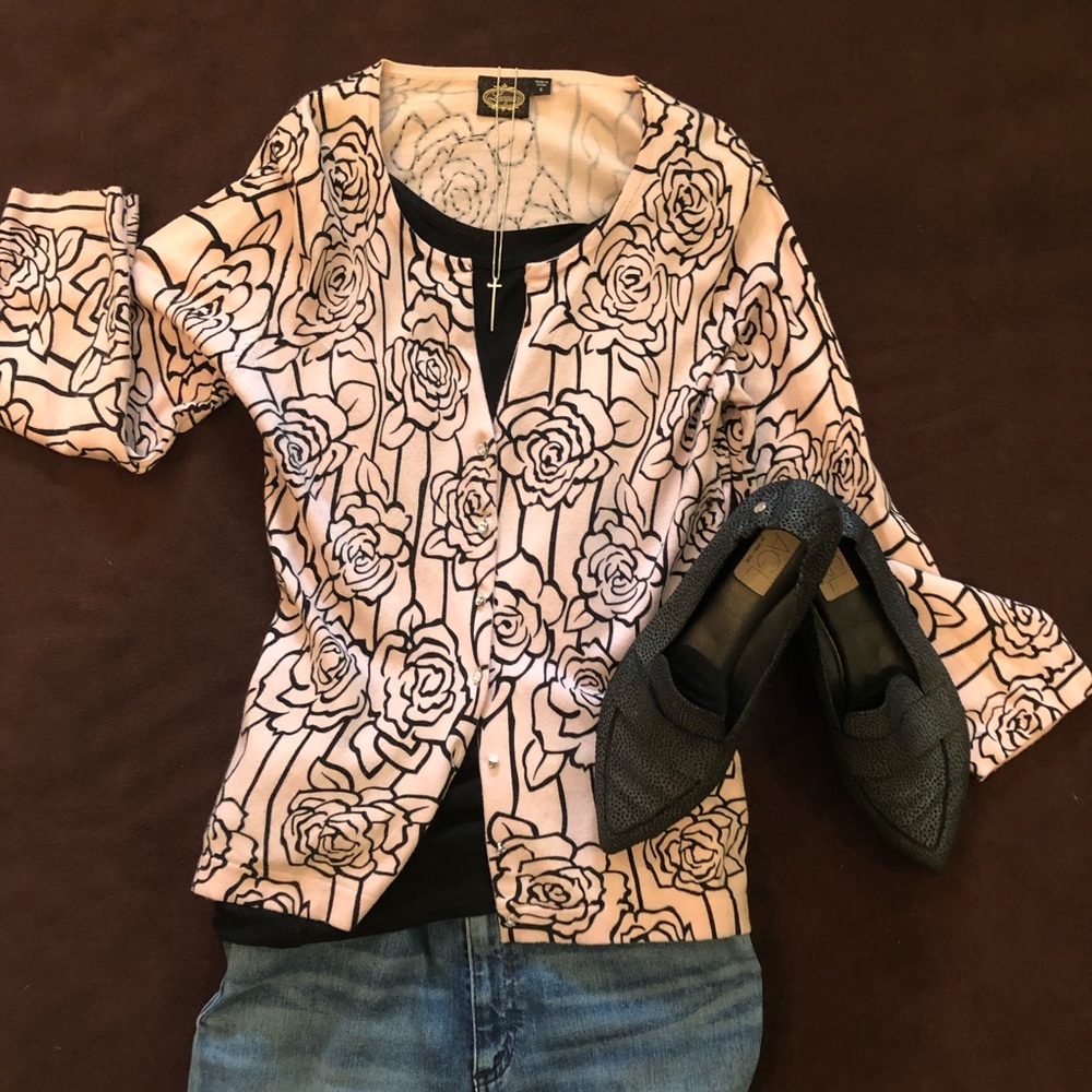 Lacquer Pink Sweater Sz Small